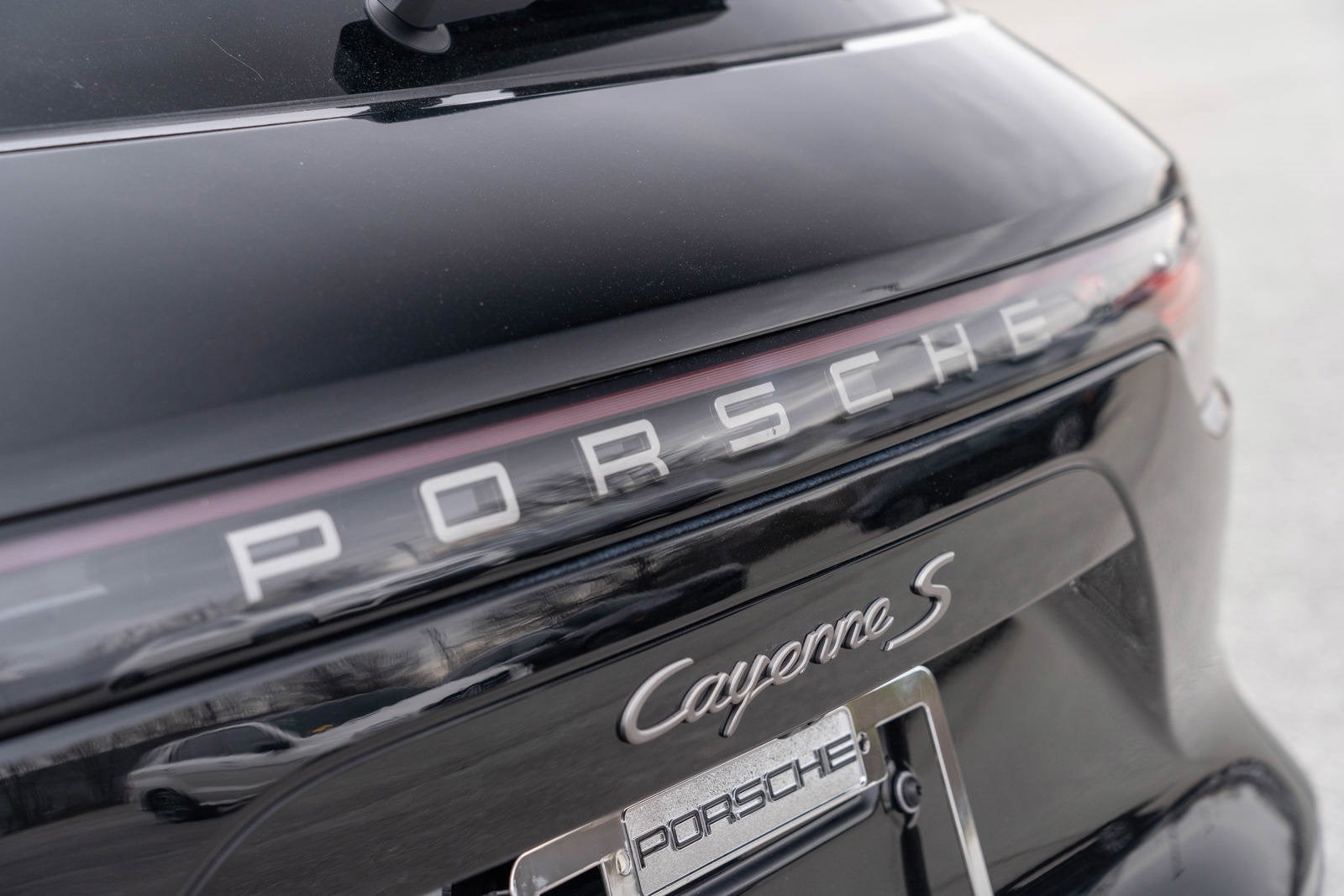 2023 Porsche Cayenne S PLATINUM EDITIO